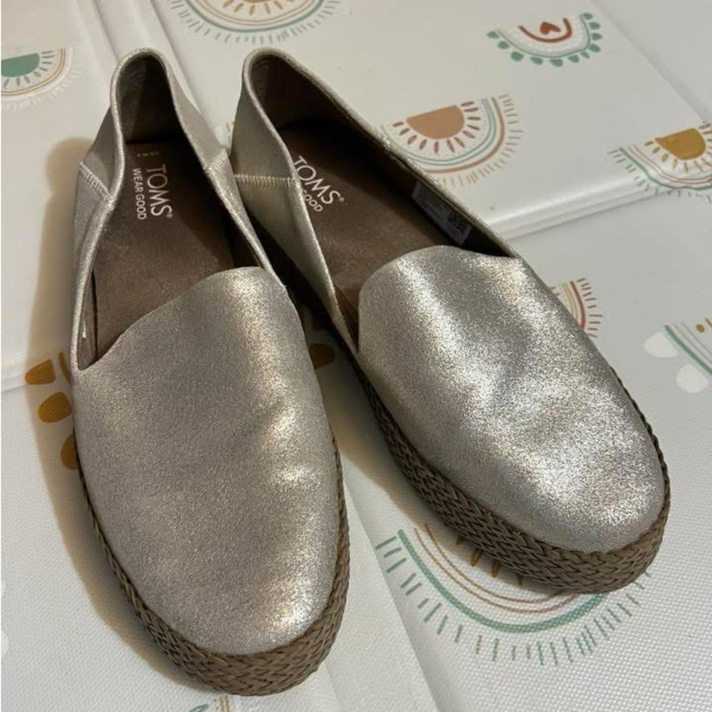 TOMS Women's Carolina Espadrille Slip-On Shoes